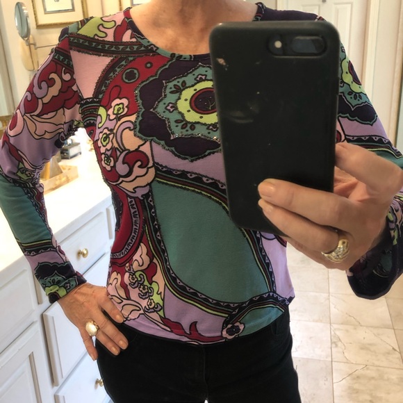 Vanity Tops - Colorful design purple, green...long sleeve T, SzM
